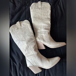 Cute White Cowgirl Boots
